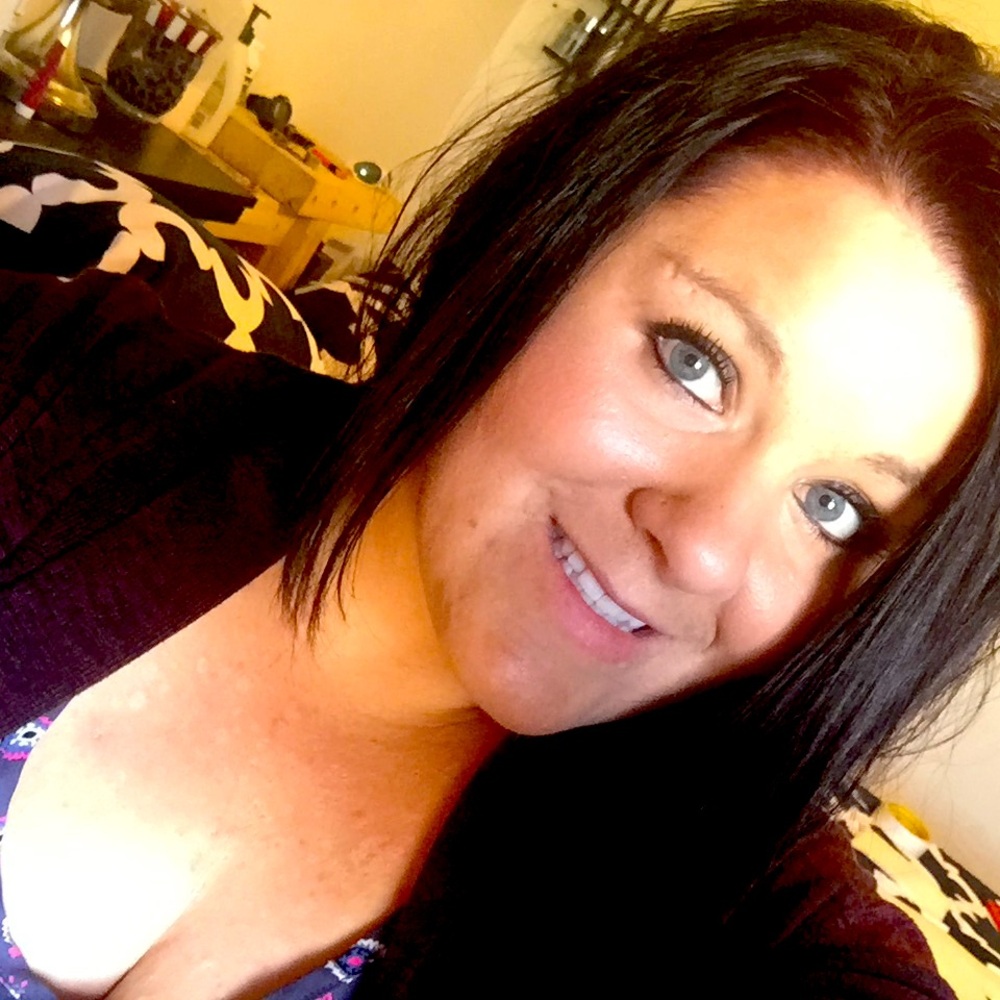 Meet your Posher, Nikila